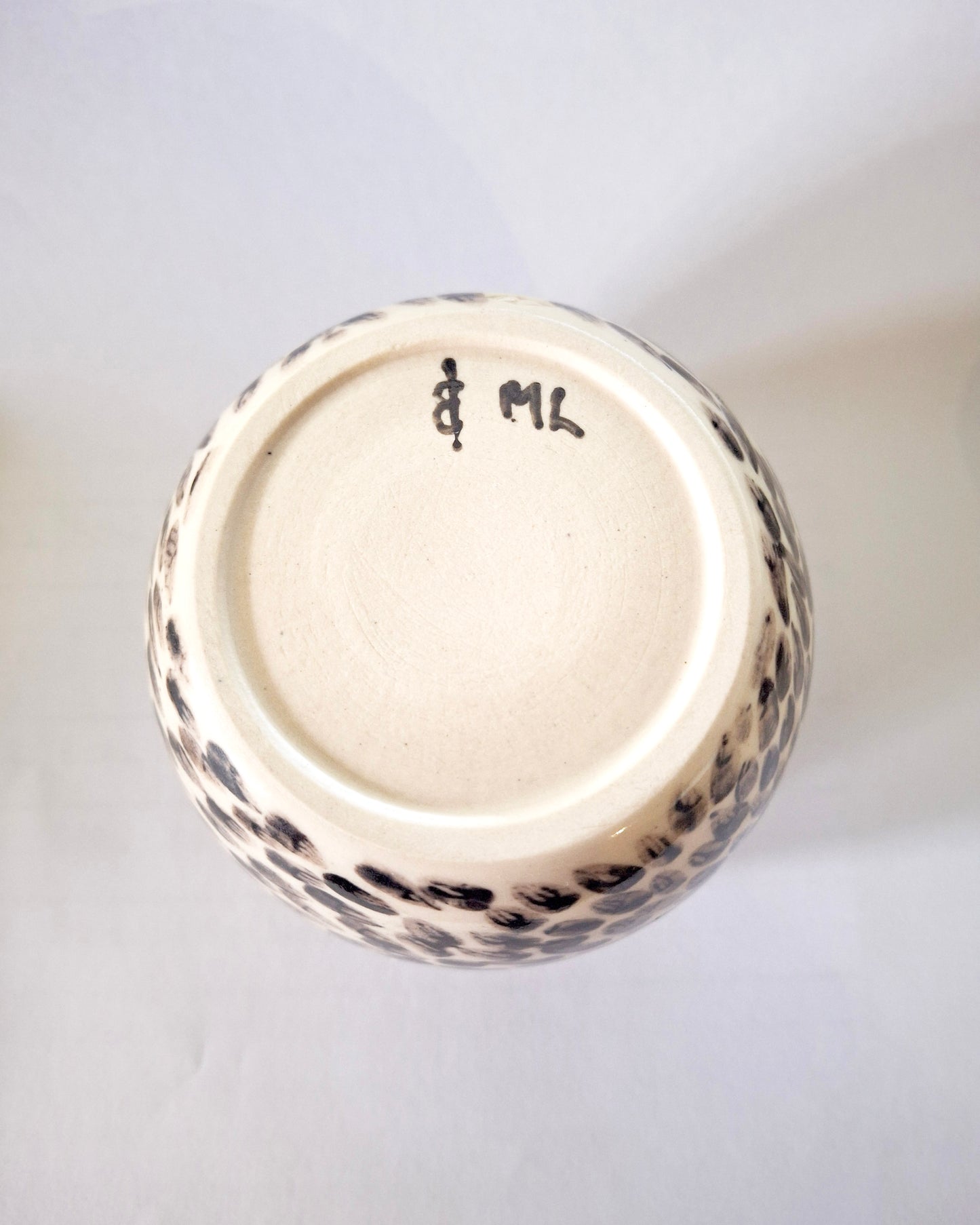 Floral Burst - Stoneware (Black)